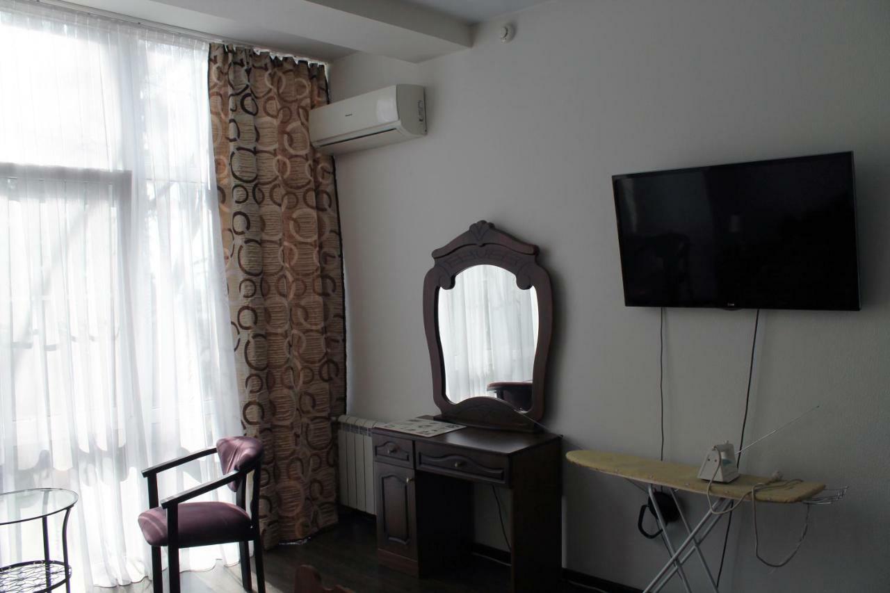 Sochi Vip House Hotell Exteriör bild